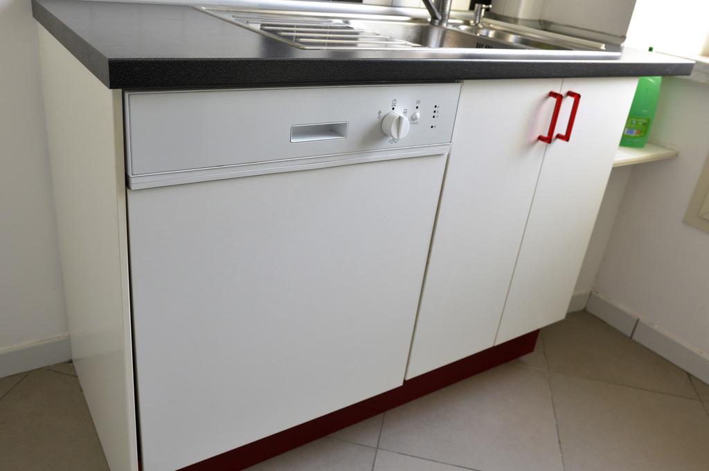 Coolor Holiday And Business Rentals Salerno Luaran gambar