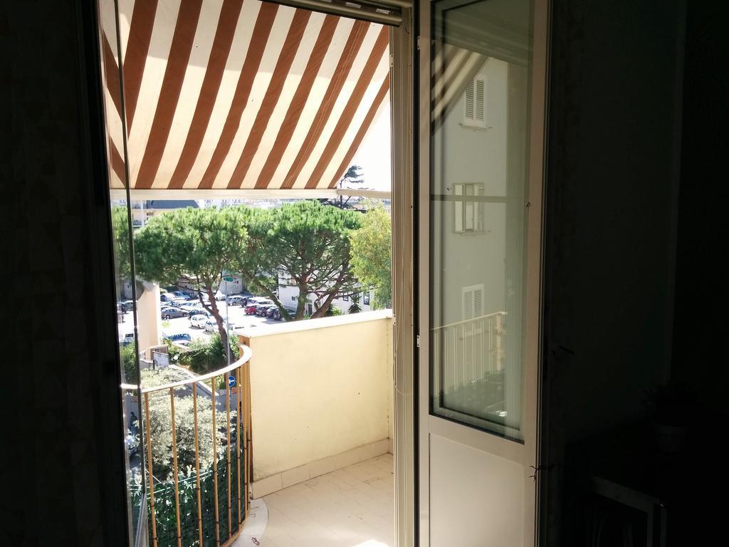 Coolor Holiday And Business Rentals Salerno Luaran gambar