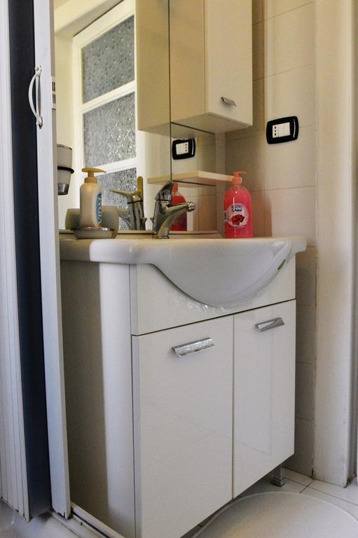 Coolor Holiday And Business Rentals Salerno Luaran gambar